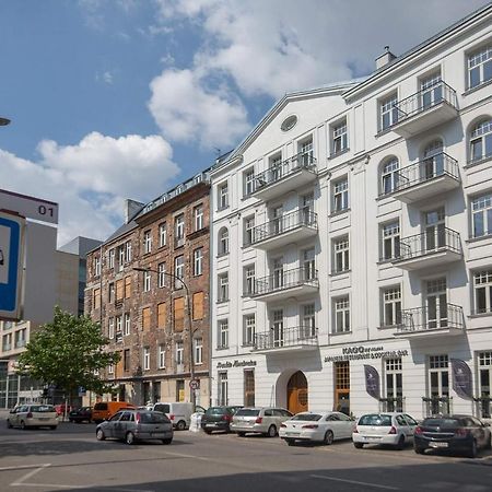 4 Eco Apart Chateau Jagiellonska 22 Warszawa Old Town Exterior foto