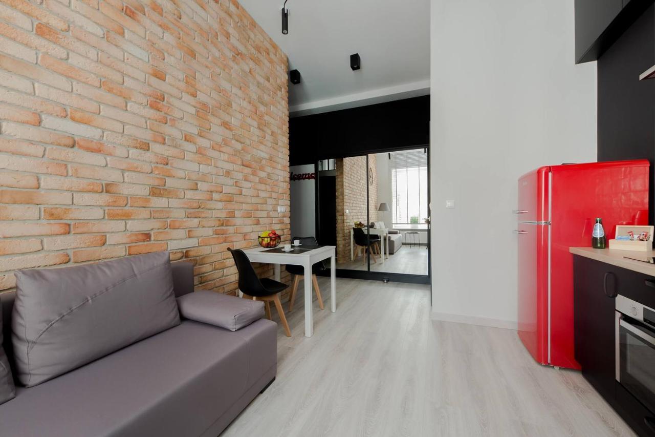 4 Eco Apart Chateau Jagiellonska 22 Warszawa Old Town Exterior foto